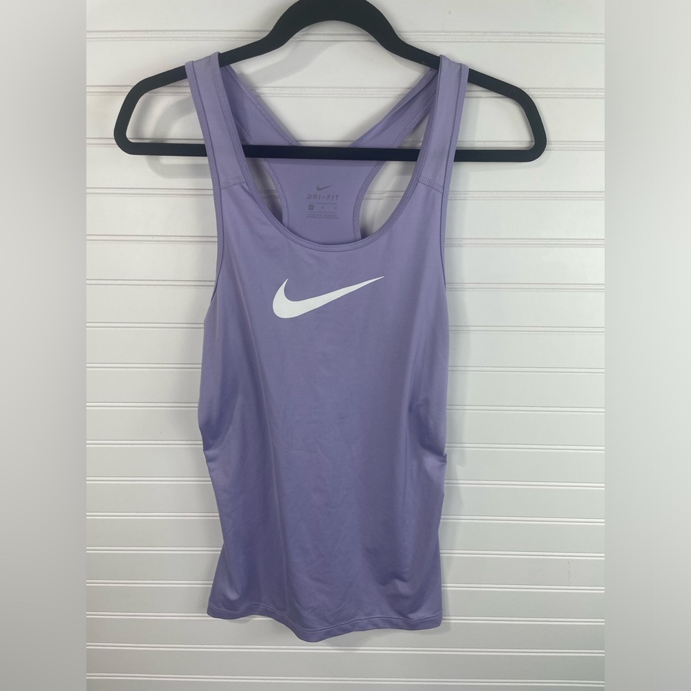 Nike Lavender Athletic Racerback Mesh Fitted Tank Top Medium Women’s EUC